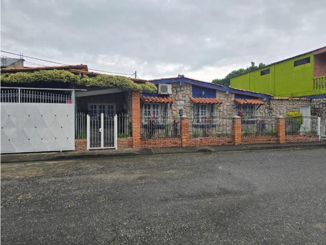 Casa en venta en Gua, Portuguesa