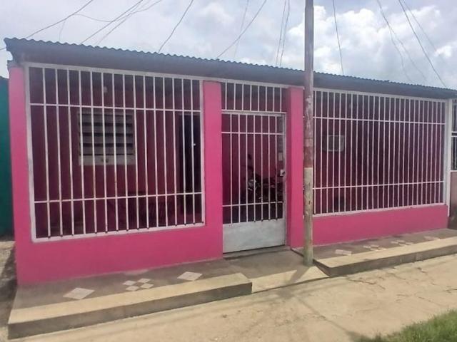 Casa en venta en Gua, Portuguesa