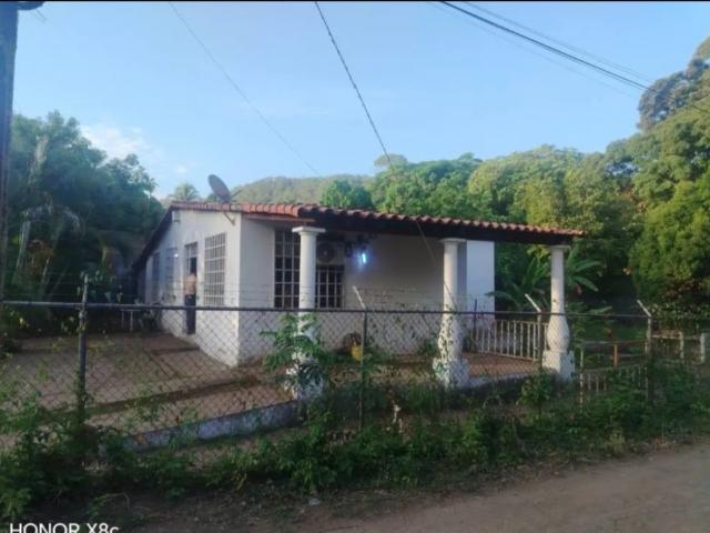 Casa en venta en Puerto La Cruz, Amazonas