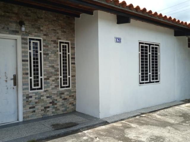 Casa en venta en Gua, Portuguesa