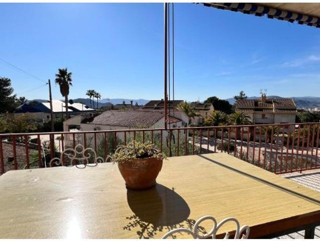Casa en venta en el Vinalopó Mitjà / El Vinalopó Medio, Valencia