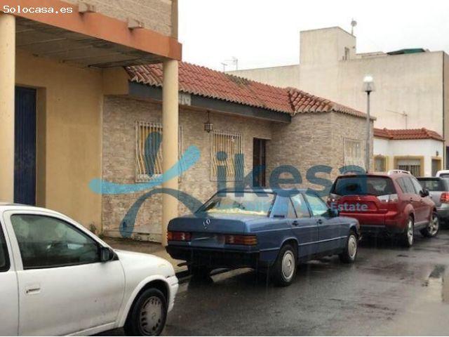 Casa en venta en El Alquián, Almería