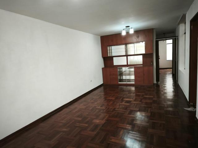 Departamento venta en Salamanca, Lima Metropolitana