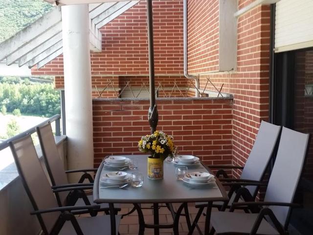 Dúplex en venta en Ponferrada, Cuatrovientos