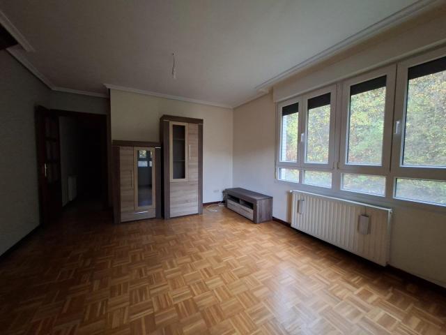 Dúplex en venta en Mieres, Asturias