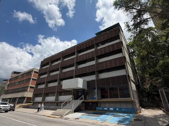 Edificio en venta en Leoncio Martínez, Miranda