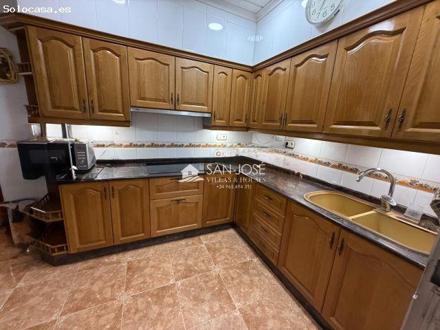 Casa en venta en el Vinalopó Mitjà / El Vinalopó Medio, Valencia