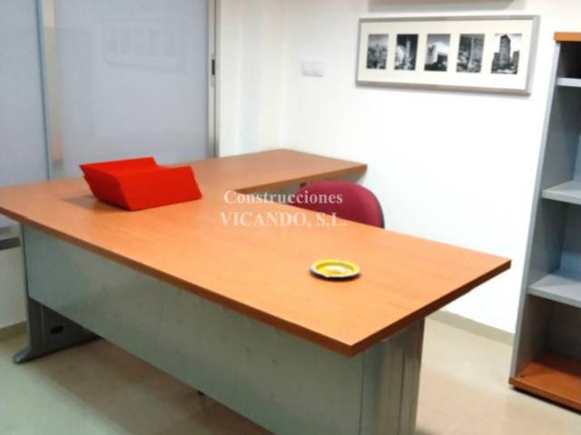 Oficina en venta en Vilagarcía de Arousa, O Salnés