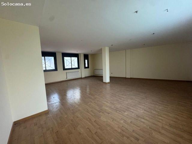 Local Comercial en venta en O Vinteún, Ourense