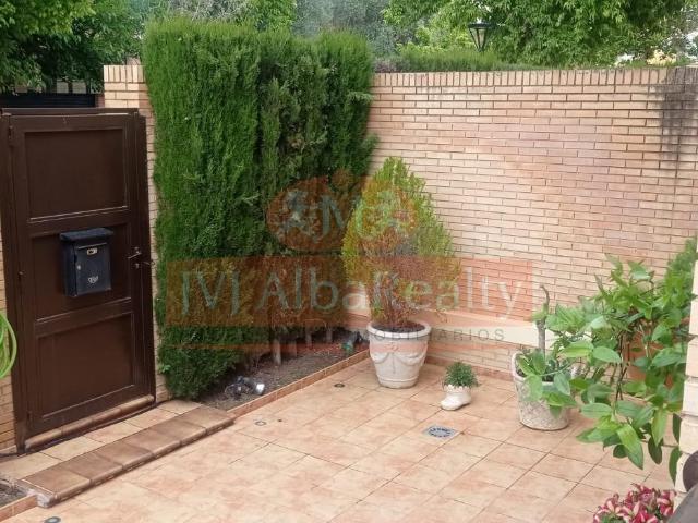 Casa en venta en Alcadozo, Castilla-La Mancha