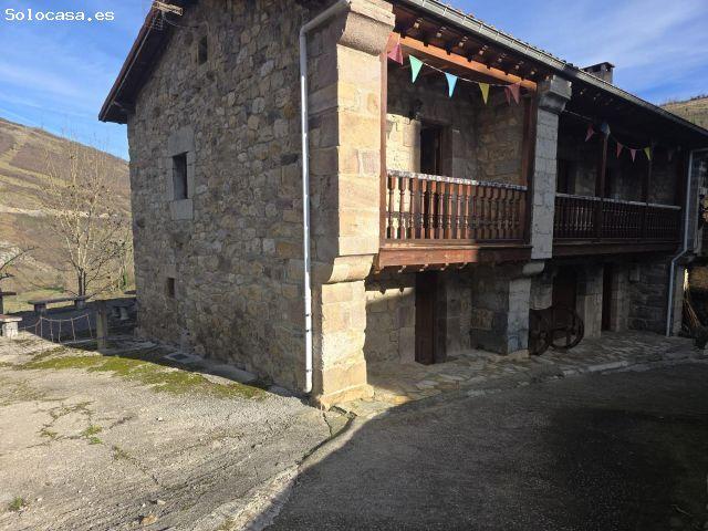 Casa en venta en La Lastra, Santotís