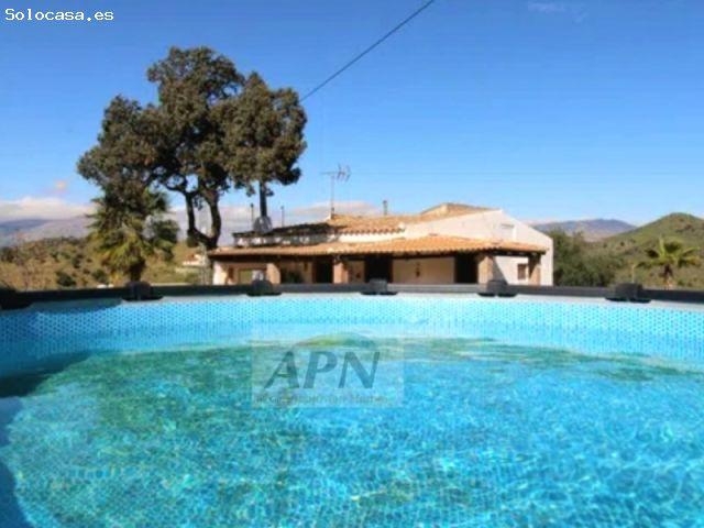 Casa en venta en El Puente, Valle del Guadalhorce