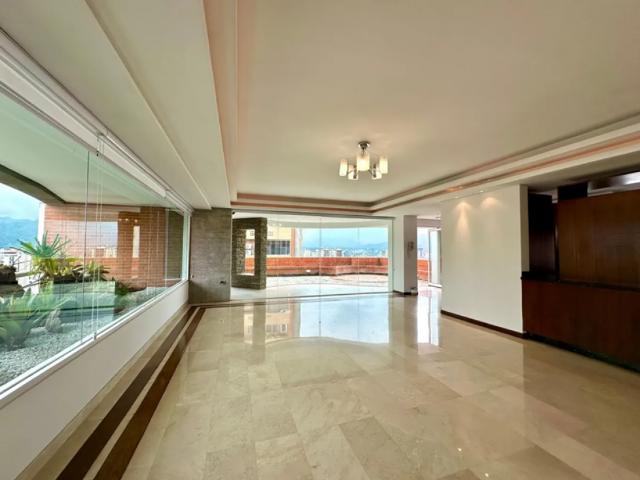 Penthouse en venta en Valle Blanco, Valencia
