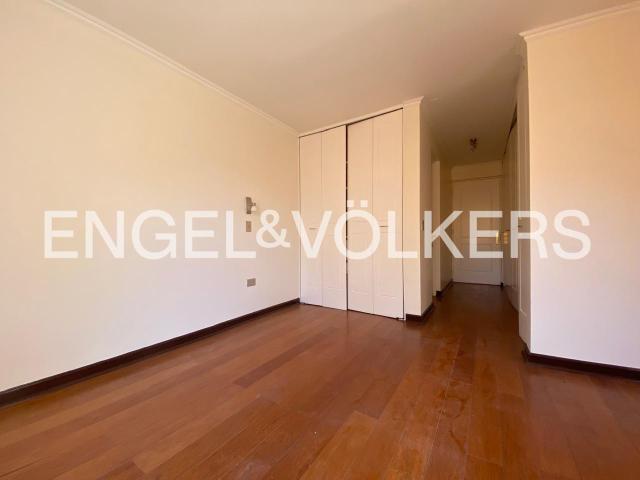 Se vende fabulosa casa en seguro condominio