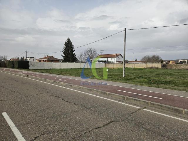 Terreno en venta en Villarrodrigo de las Regueras, Villaquilambre