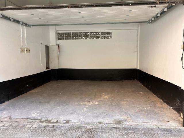 Garaje en venta en Pinueta, Leioa