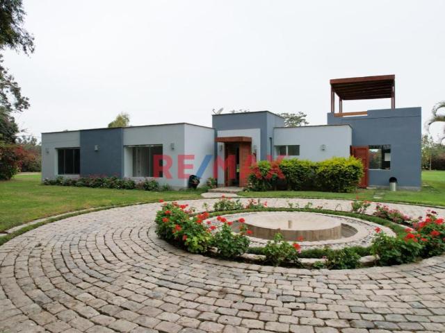Casa venta en El Carmen, Ica