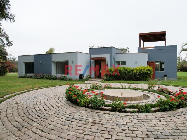 Casa venta en Santiago De Surco, Lima Metropolitana