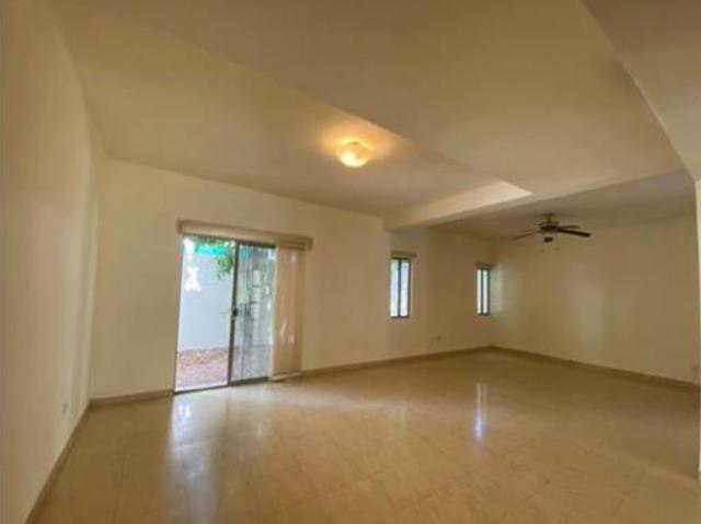 SE VENDE HERMOSA CASA EN CDAD DEL CARMEN, OPORTUNIDAD DE INVERSIÓN