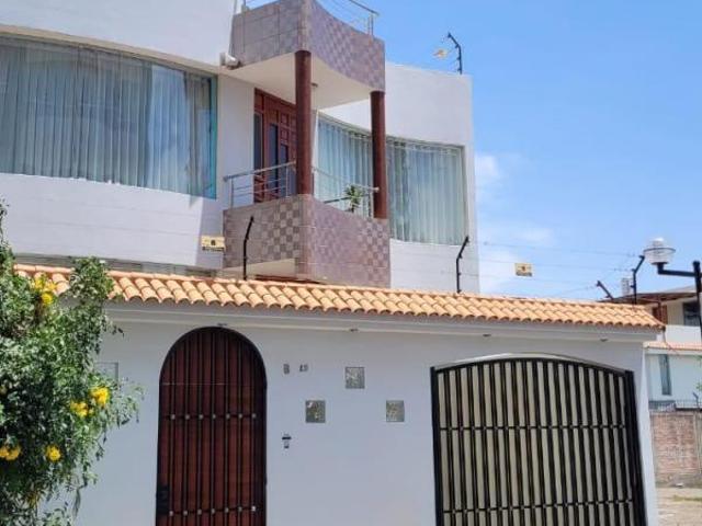 Casa venta en La Pampilla, Arequipa