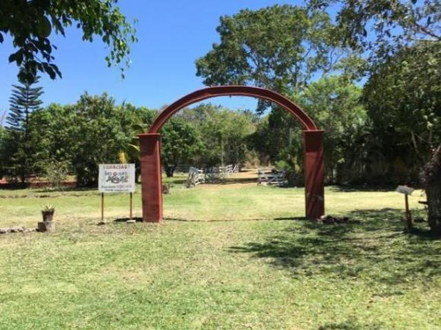 SE VENDE HERMOSA QUINTA EN IMI, CAMPECHE