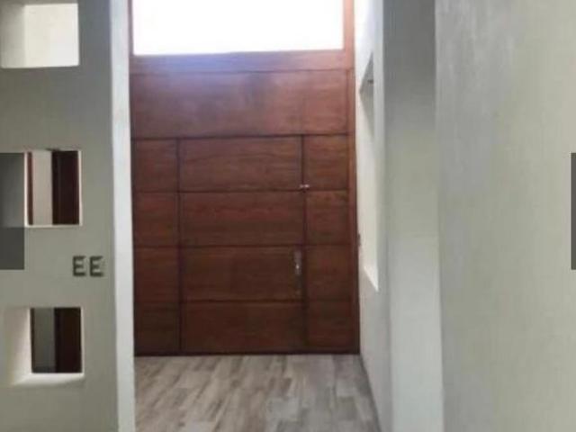 Se Vende Hermosa Residencia en Fracc. Privado San Alberto Saltillo, Coah