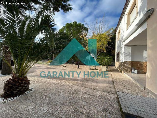 Casa en venta en Montesol, Cáceres