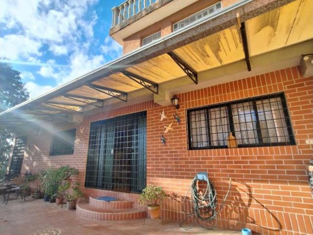Casa en venta en Centro, Los Teques