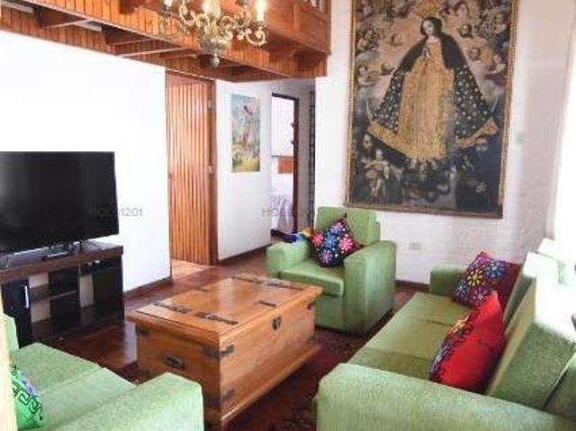 Se vende linda casa ubicada a 15 minutos del centro de Cuzco