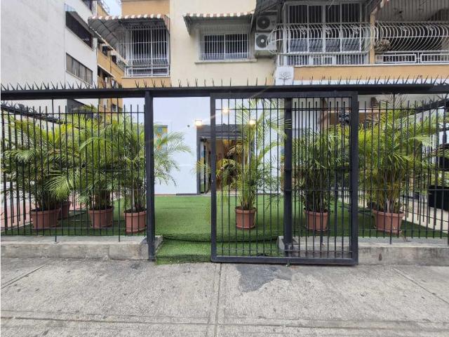 Terreno en venta en Santa Mónica, Caracas