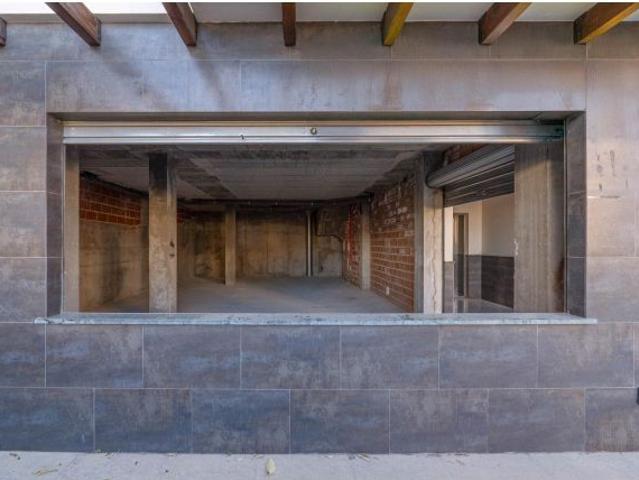 Local Comercial en venta en Cájar, Granada