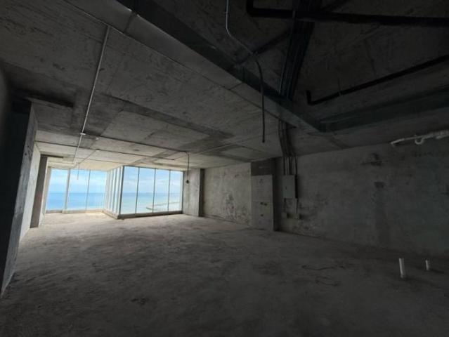 Se vende local comercial en avenida balboa
