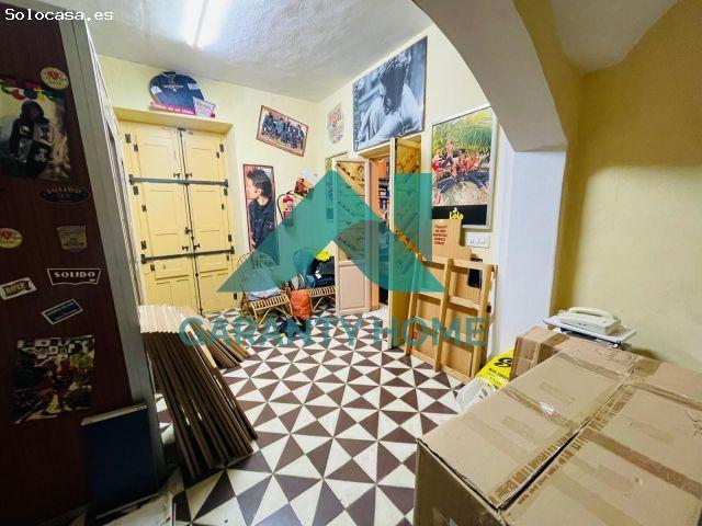 Local Comercial en venta en Margallo, Cáceres