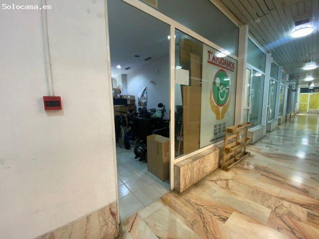 Local Comercial en venta en Los Fratres, Cáceres