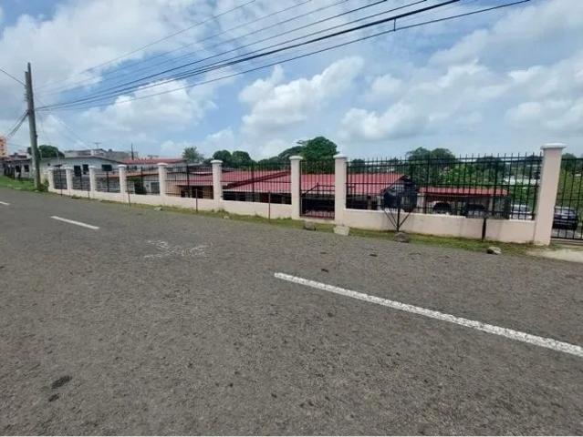 Local Comercial venta en Barrio Colón, Colón