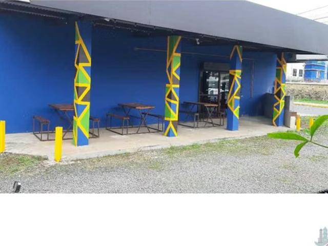 Local Comercial alquiler en Llano de Catival, Santiago