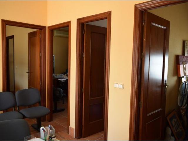 Local Comercial en venta en San Bartolomé de la Torre, Huelva