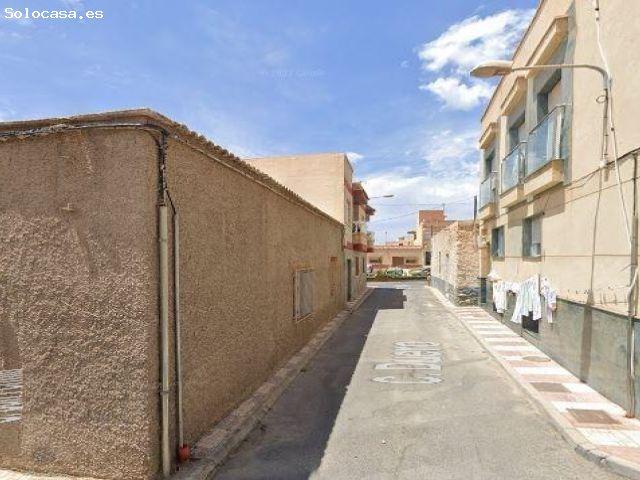 Piso en venta en Puente del Río, Adra