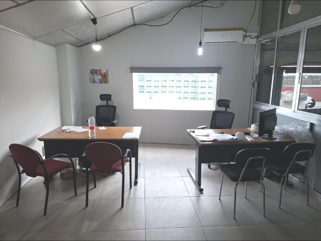 Nave en venta en La Rinconada, Andalucía