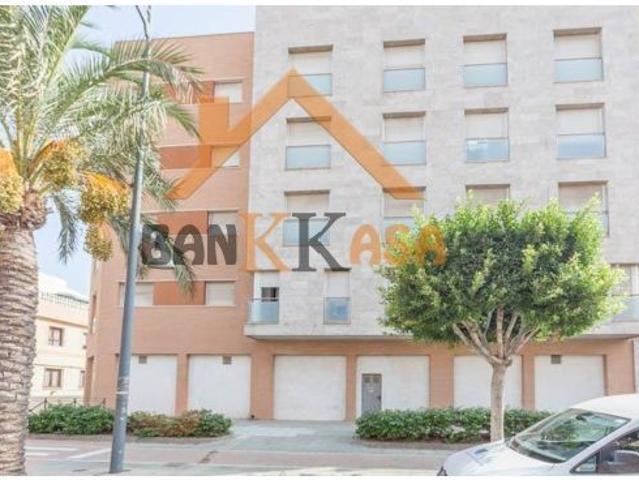 Local Comercial en venta en Santa María del Águila, El Ejido
