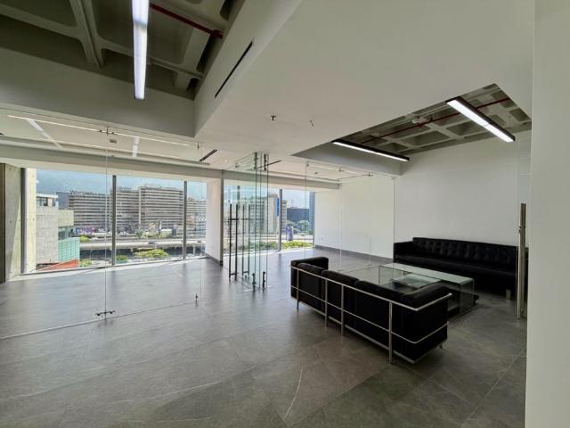 Oficina en venta en Cúa, Bolívar