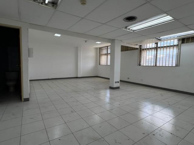 Oficina en venta en Boca De Uchire, Distrito Capital