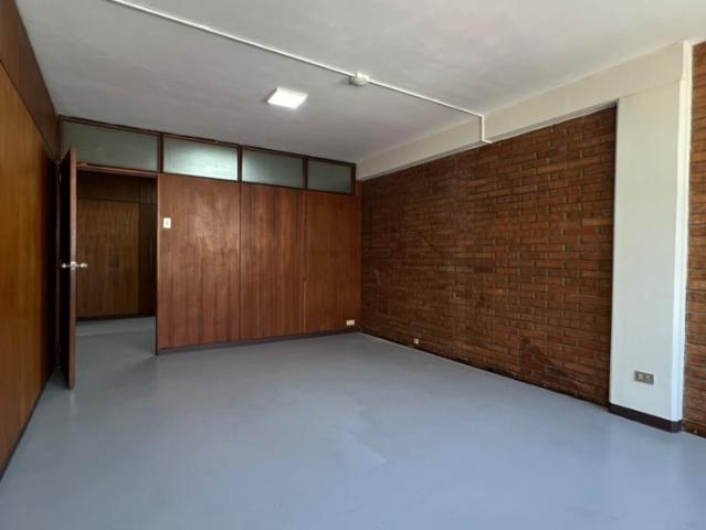 Oficina en venta en Boca De Uchire, Distrito Capital