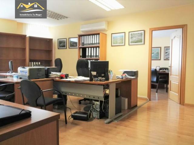 Oficina en venta en Ourense, O Carroleiro