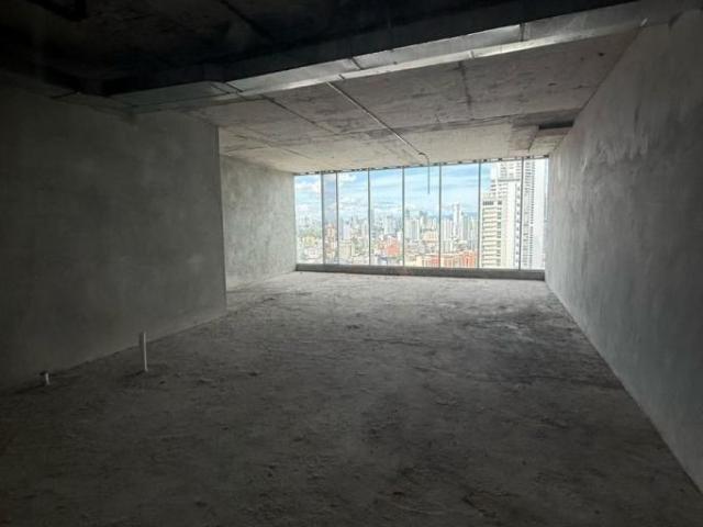 Se vende oficina en avenida balboa