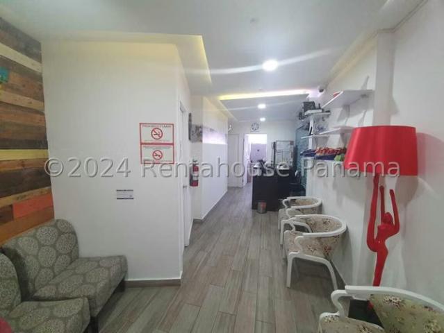 Oficina venta en Santa Ana