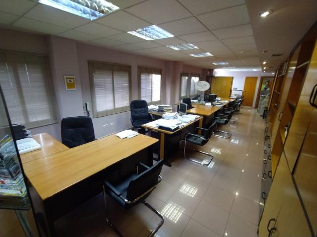 Oficina en venta en Margallo, Cáceres