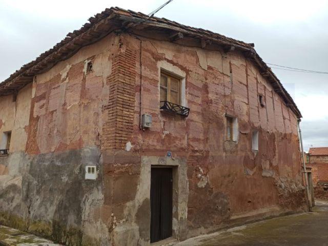 Casa en venta en Badarán, La Rioja