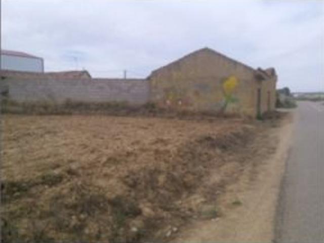 Local Comercial en venta en Villalcón, Castilla y León