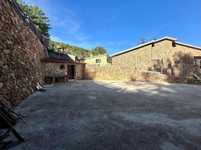 Local Comercial en venta en Parque Residencial Los Pinos, Riópar